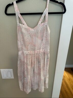 Hollister Light Pink and White Tropical Print Mini Dress